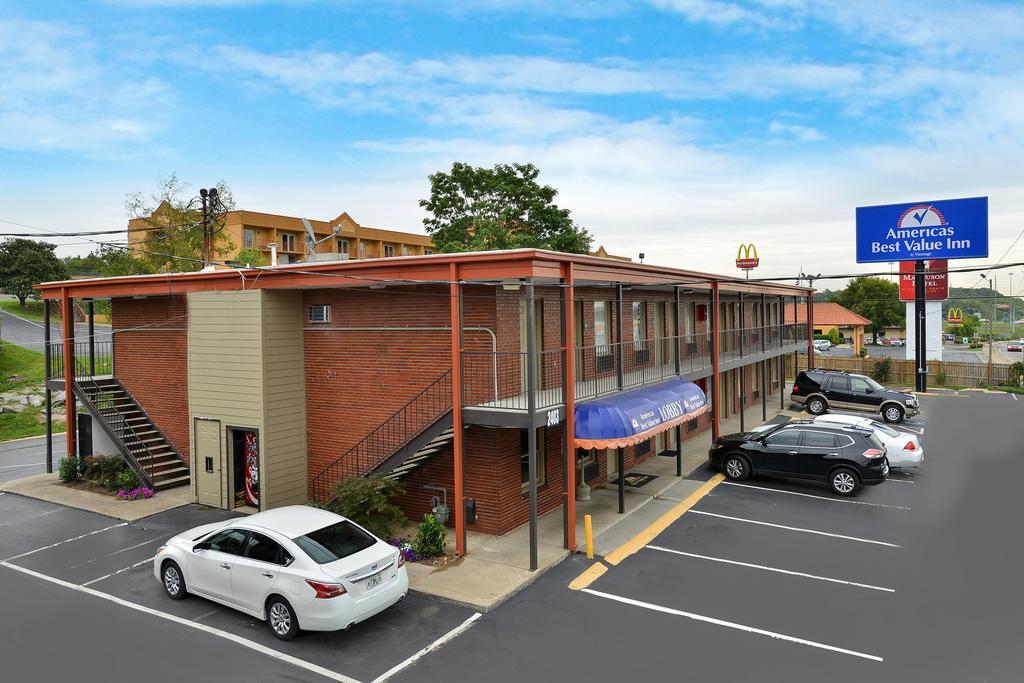 Americas Best Value Inn Near Downtown Nashville Exterior foto