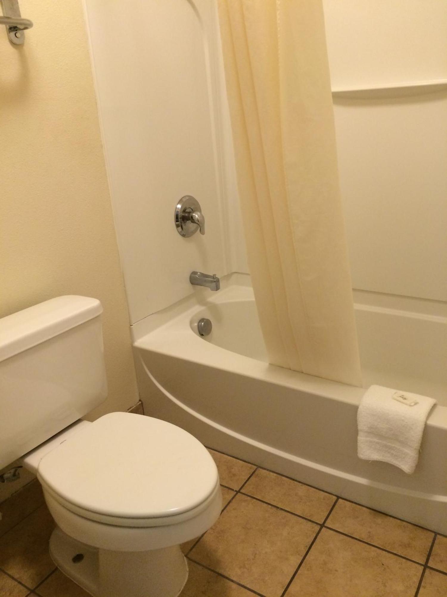 Americas Best Value Inn Near Downtown Nashville Cameră foto