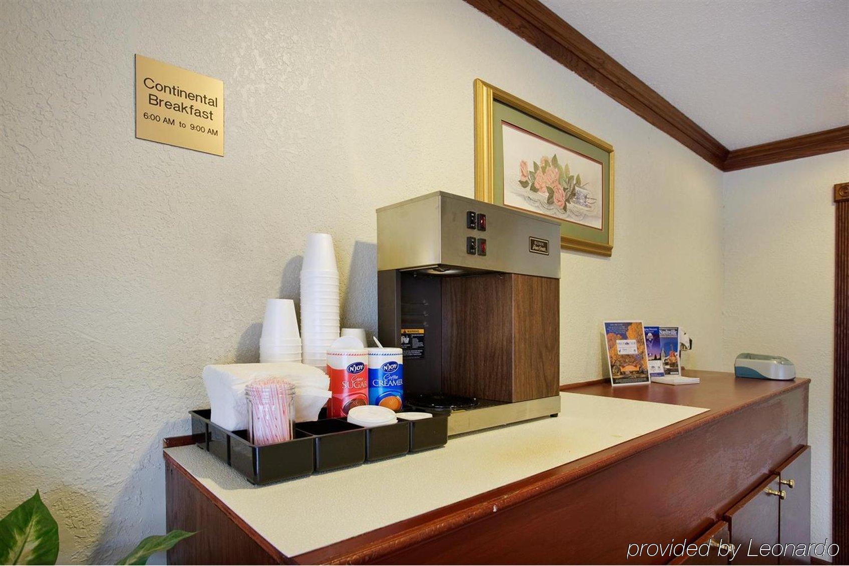 Americas Best Value Inn Near Downtown Nashville Restaurant foto